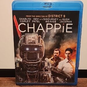 Chappie Blu-ray Disc in Blue Case